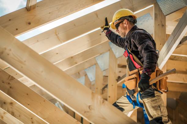 Best Roof Gutter Cleaning  in Huntgburg, IN